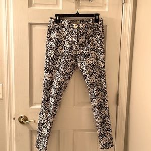 Michael Kors brown n white leaf print crop pants 4